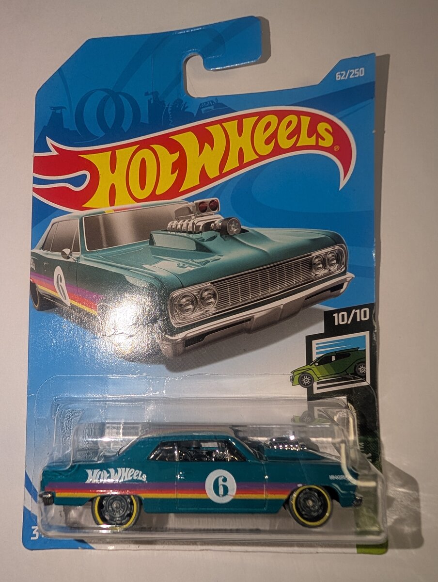 Hot Wheels FYD41-D7C3 1:64 Diecast Speed Blur '64 Chevy Chevelle SS