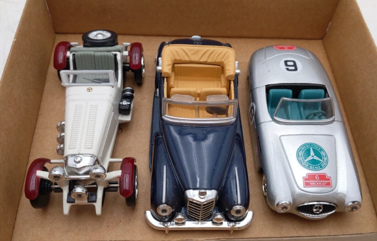 Acme 6300 1:36 Mercedes Cars Vintage White / Blue 300S & Racing 300SL #6 Diecast