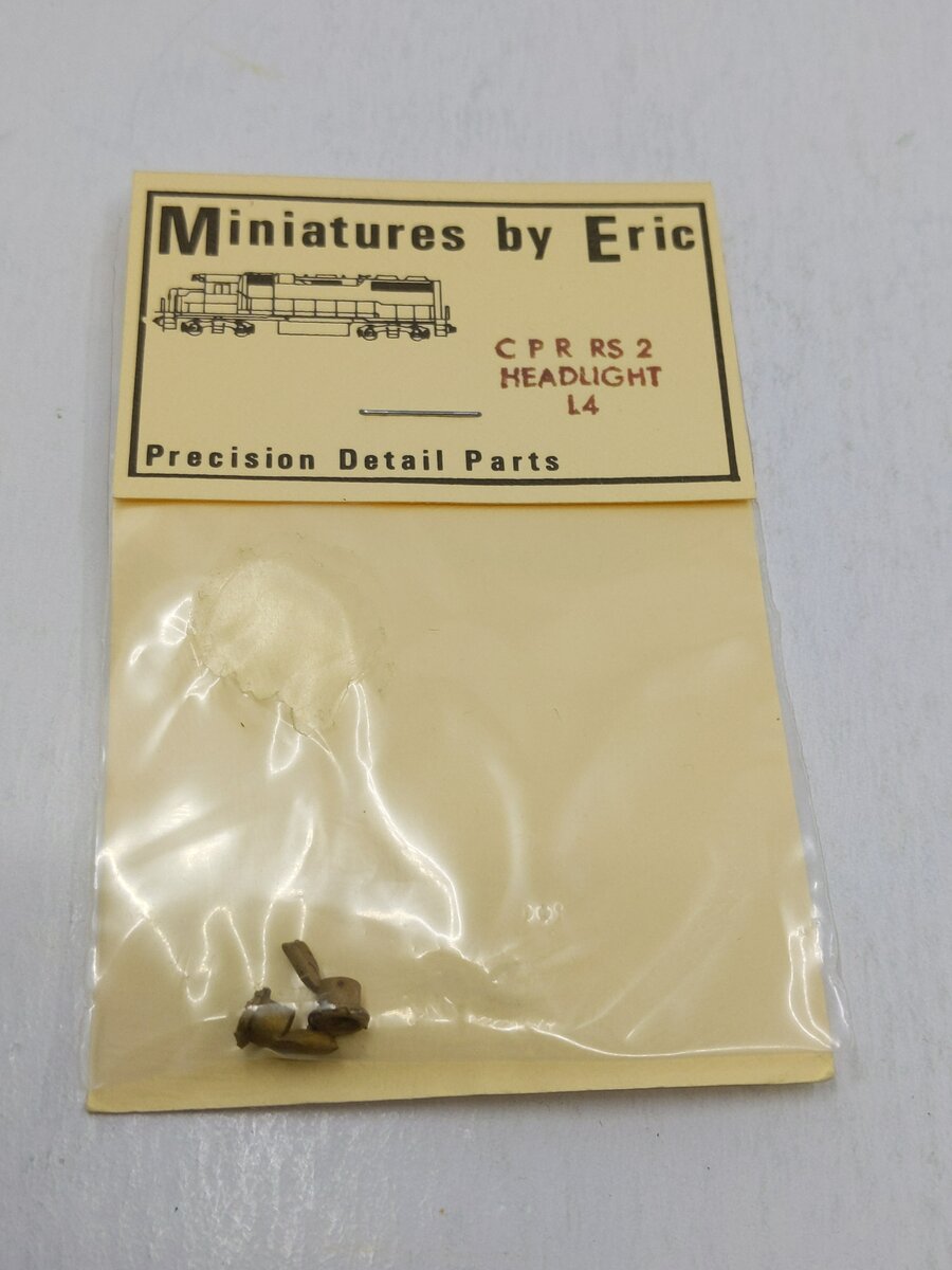 Miniatures By Eric L4 HO Scale Brass CPR RS2 Headlight Part (Pack of 2)