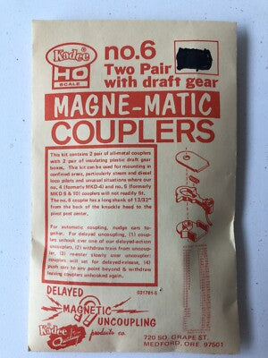 Kadee 6 HO Scale Mange-Matic Coupler Two Pair with Draft Gear