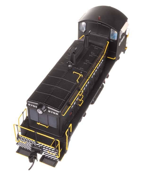 Walthers 920-50507 HO NYC EMD NW2 Diesel Locomotive Standard DC #8755