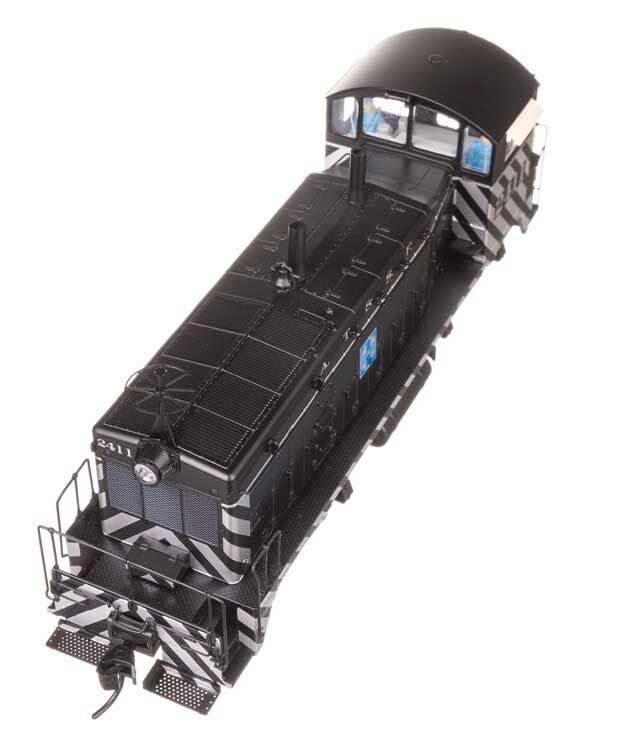 Walthers 920-43502 HO Santa Fe EMD NW2 Diesel Locomotive with Sound & DCC #2411