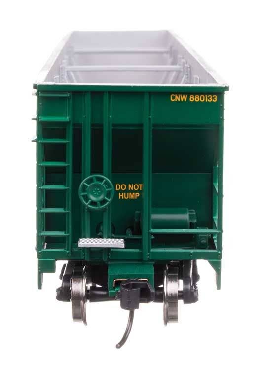 Walthers 910-57108 HO CNW 50' RD-4 Hopper Ready to Run #880033