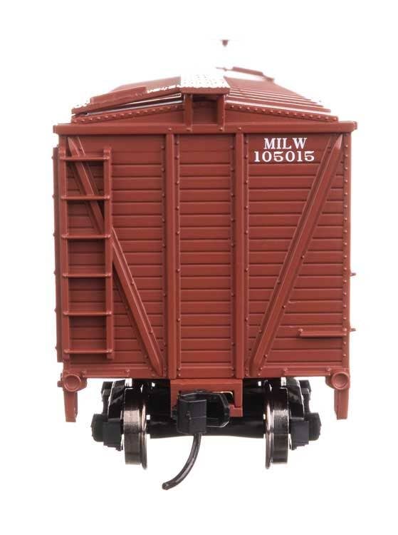 Walthers 910-41460 HO Milwaukee Road 40' Wood Stock Car Ready to Run #105015
