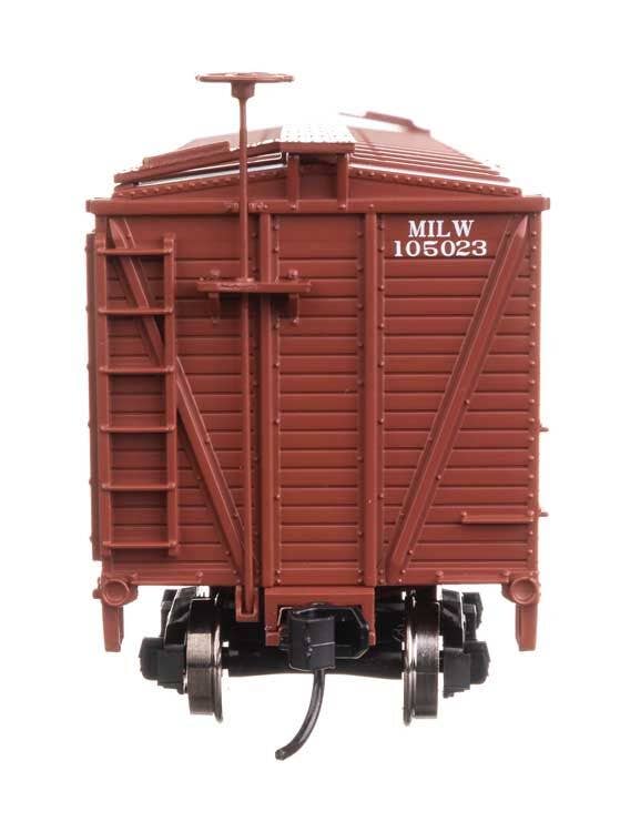Walthers 910-41461 HO Milwaukee Road 40' Wood Stock Car Ready to Run #105023