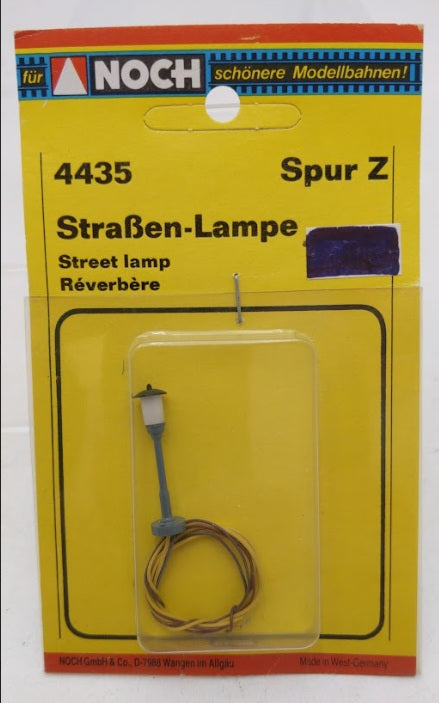 Noch 4435 Z Scale Gray Street Lamp
