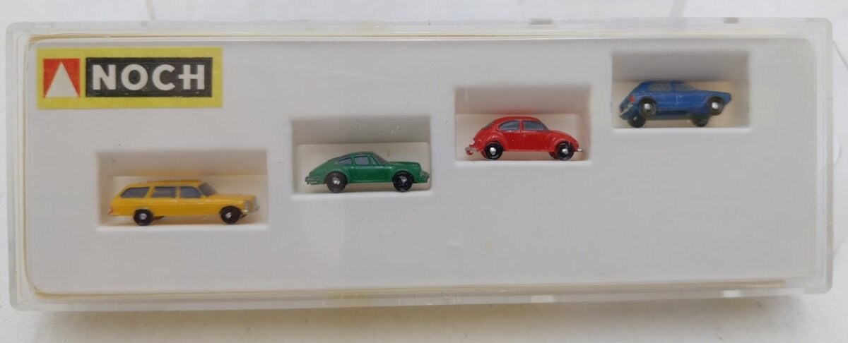 Noch 4720 Z Scale 4 Assorted Car Vehicle Varied Colors (Set of 4)