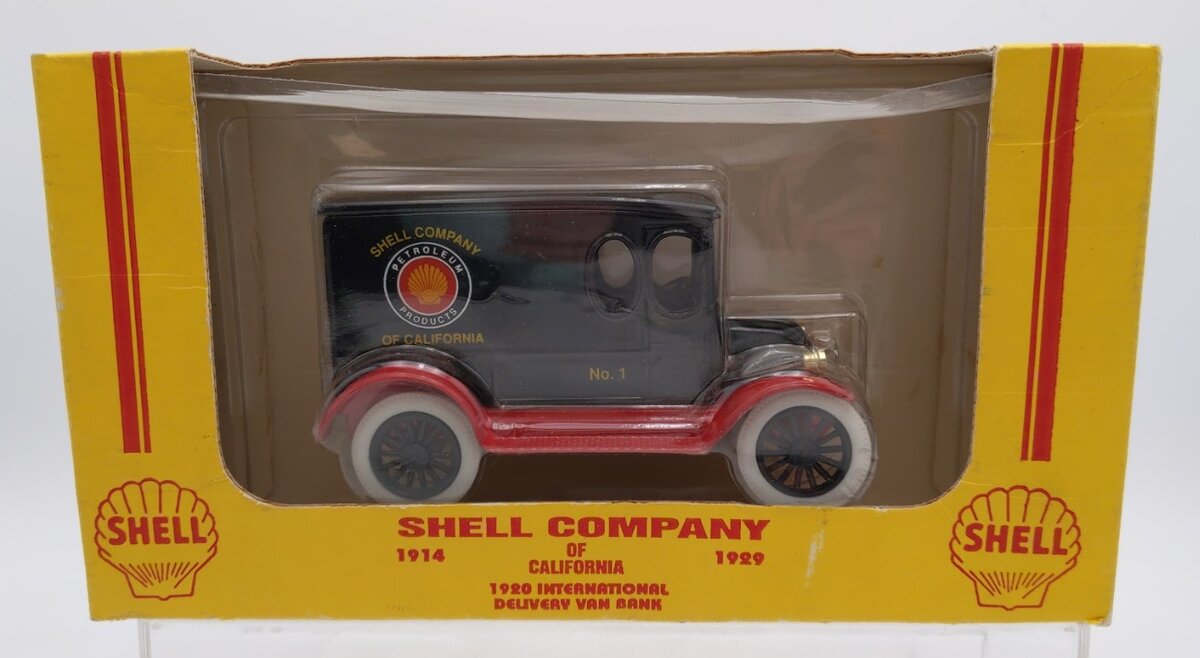 Shell 1920 1/25 Shell Company International Delivery Van Bank Diecast