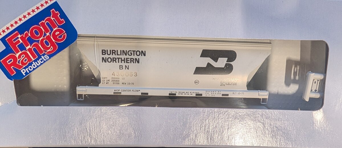 Front Range 6017 HO Scale Burlington Northern 2 Bay Cement Car #430053