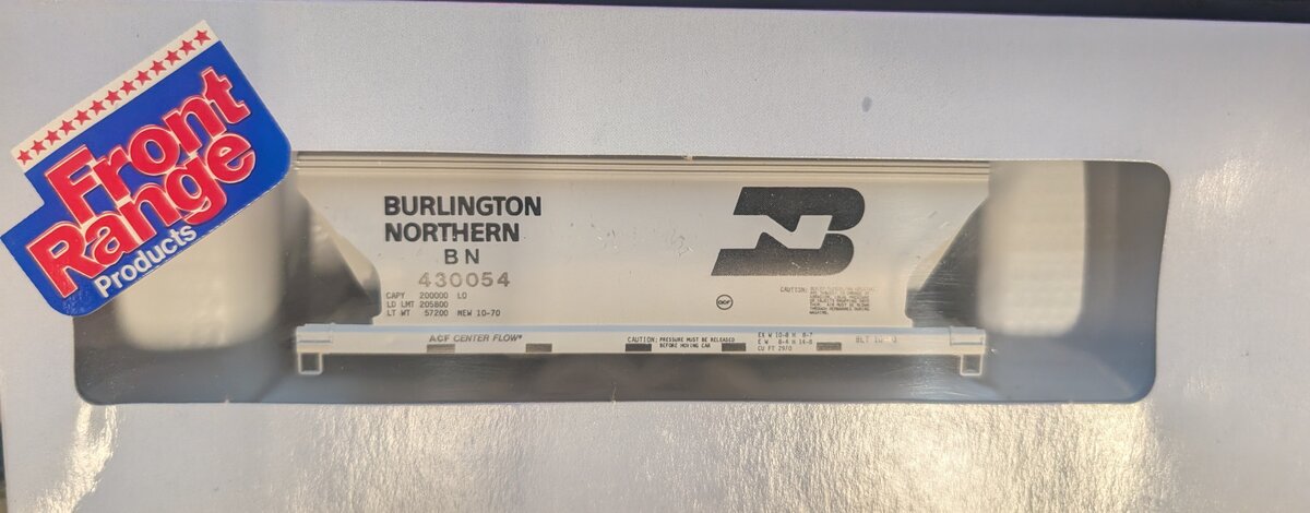 Front Range 6017 HO Scale Burlington Northern 2 Bay Cement Car #430054