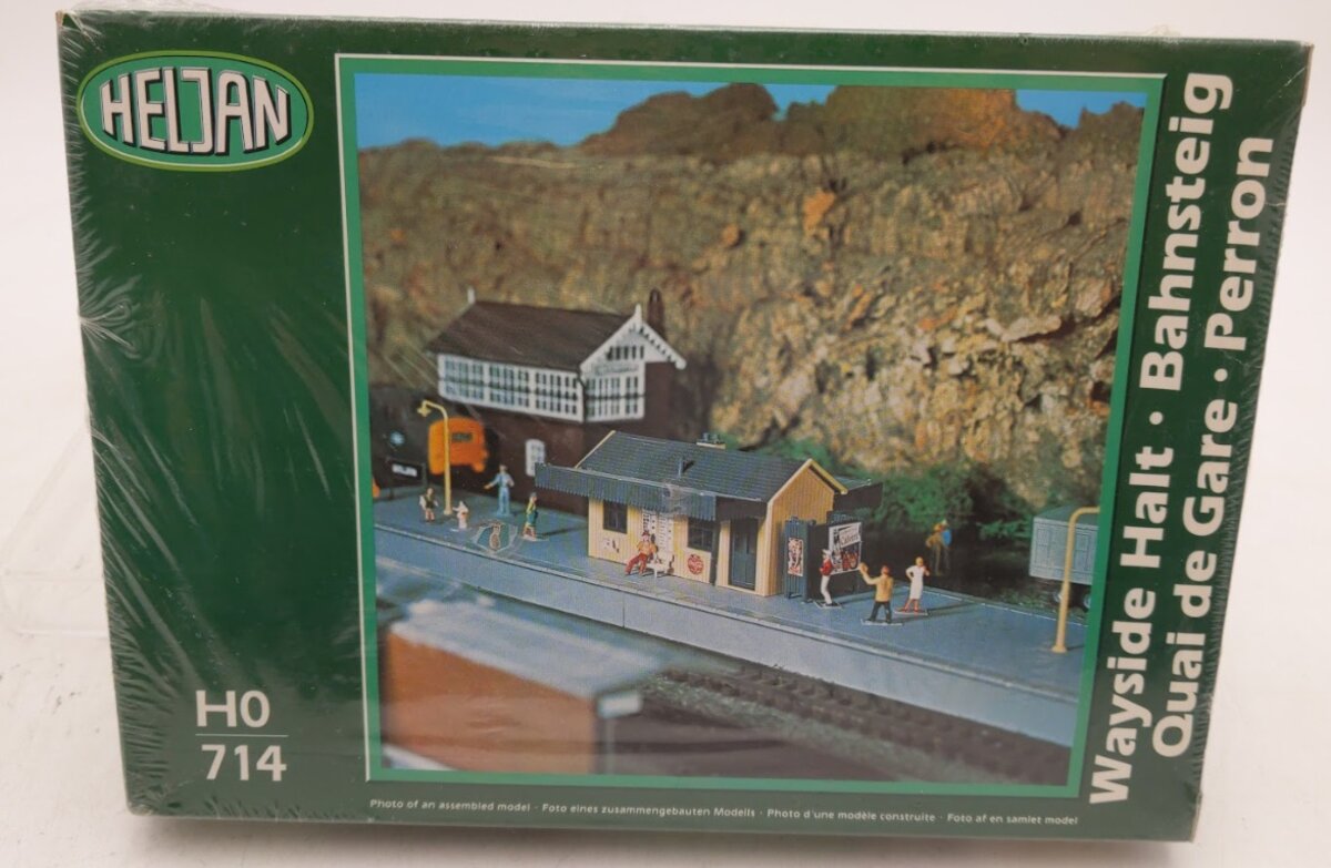 Heljan 714 HO Scale Wayside Halt Plastic Building Kit – Trainz
