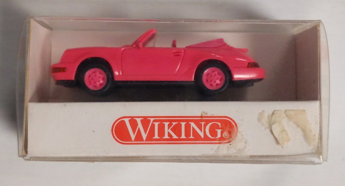Wiking 1650218 HO Scale Hot Pink Porsche Cabriolet Plastic Model Car