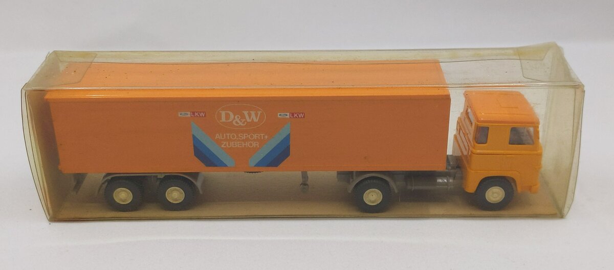 Wiking 546 HO Scale "D&W Auto-Sport Zubehor" Scania LB 111 Sattelzug Trailer