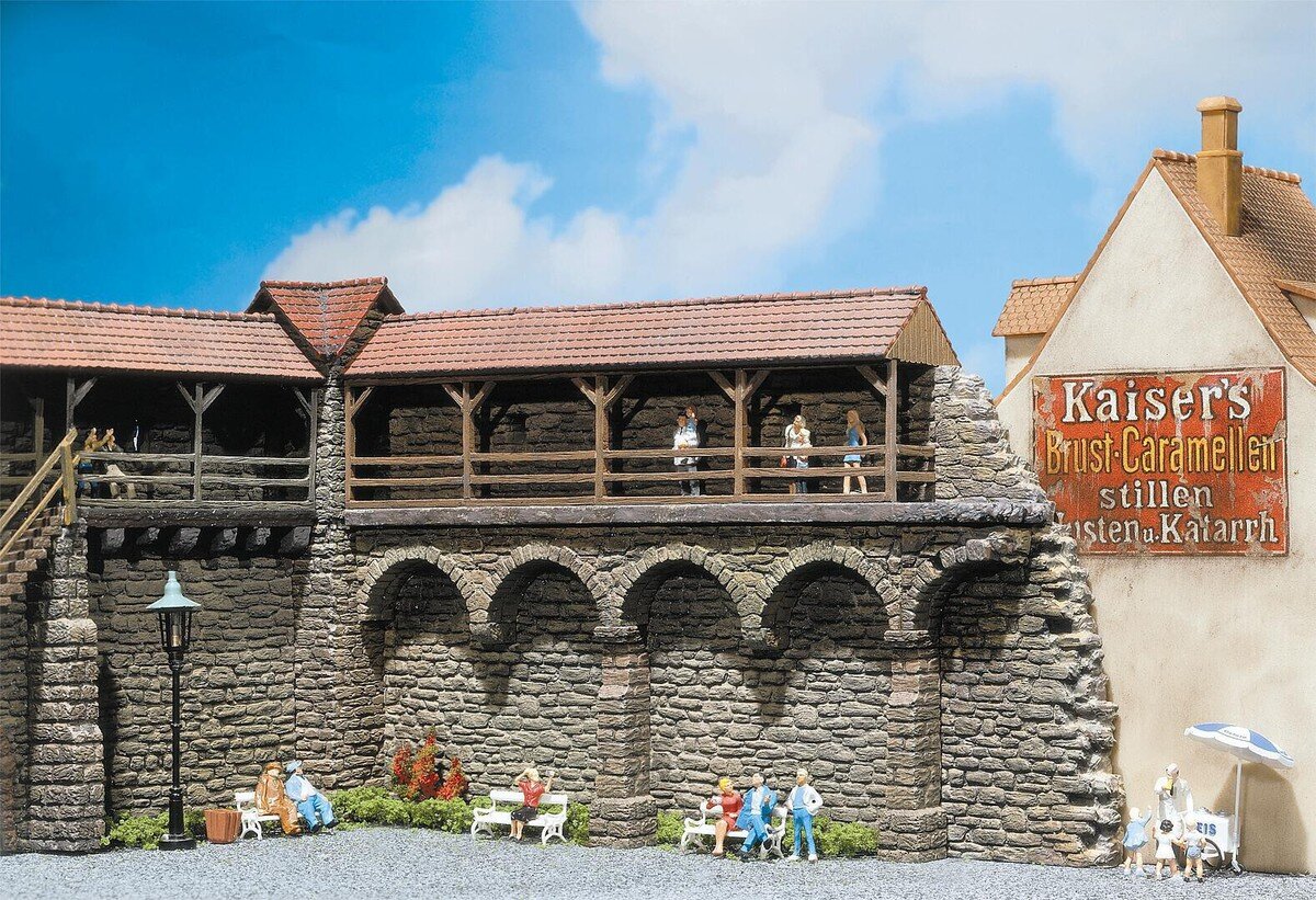 Faller 404 HO Scale Old Town Wall Model Plastic Building Kit