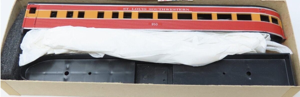 Athearn 5964 HO St Louis Southwestern Observation Streamline Passenger Car Kit