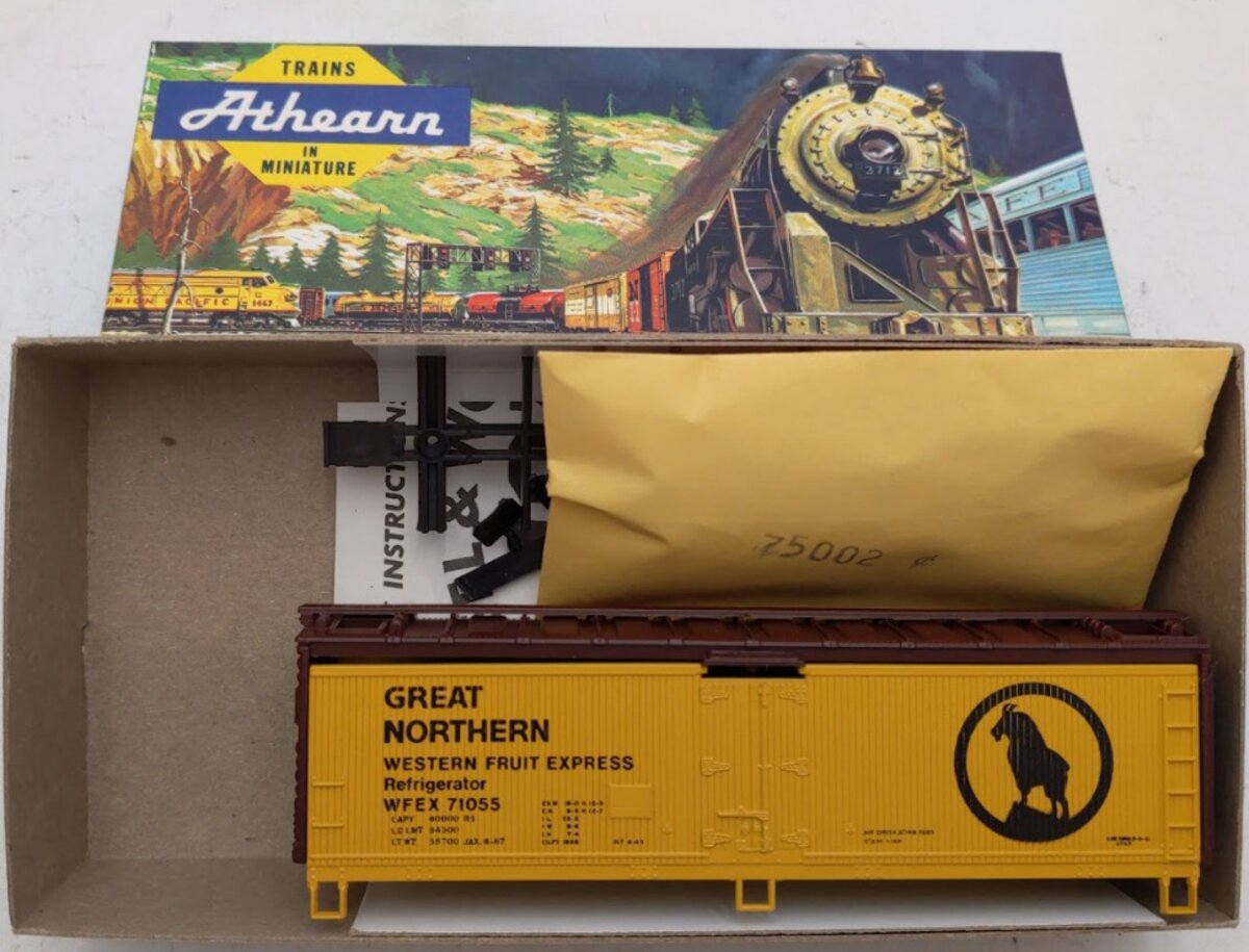 Athearn 5216 HO WFEX/Great Northern 40' Wooden Reefer # 71055 Kit