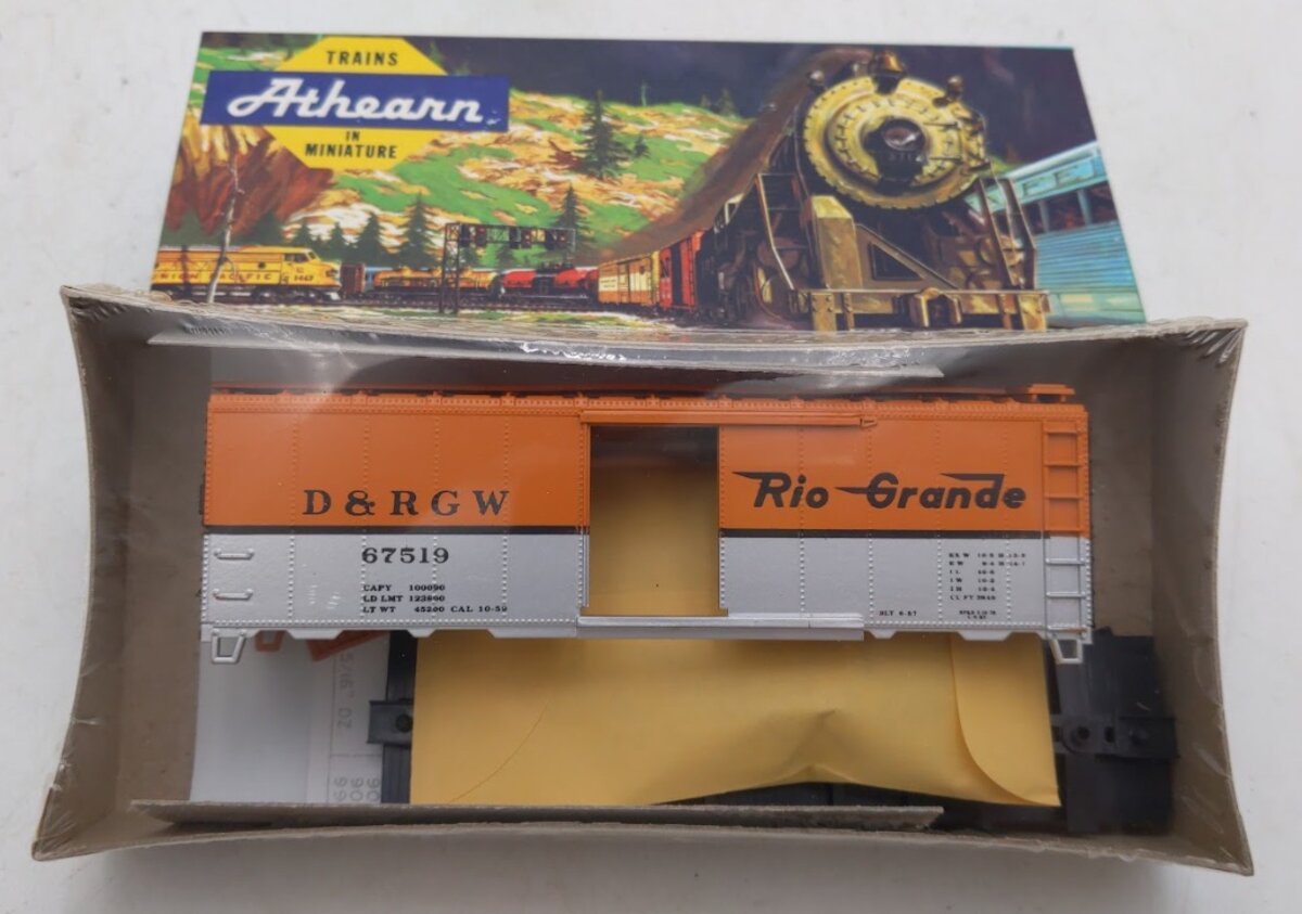 Athearn 1930-3 HO Bev-Bel Corp. D&RGW Zephyr Scheme 40' Boxcar Cira 1950's Kit