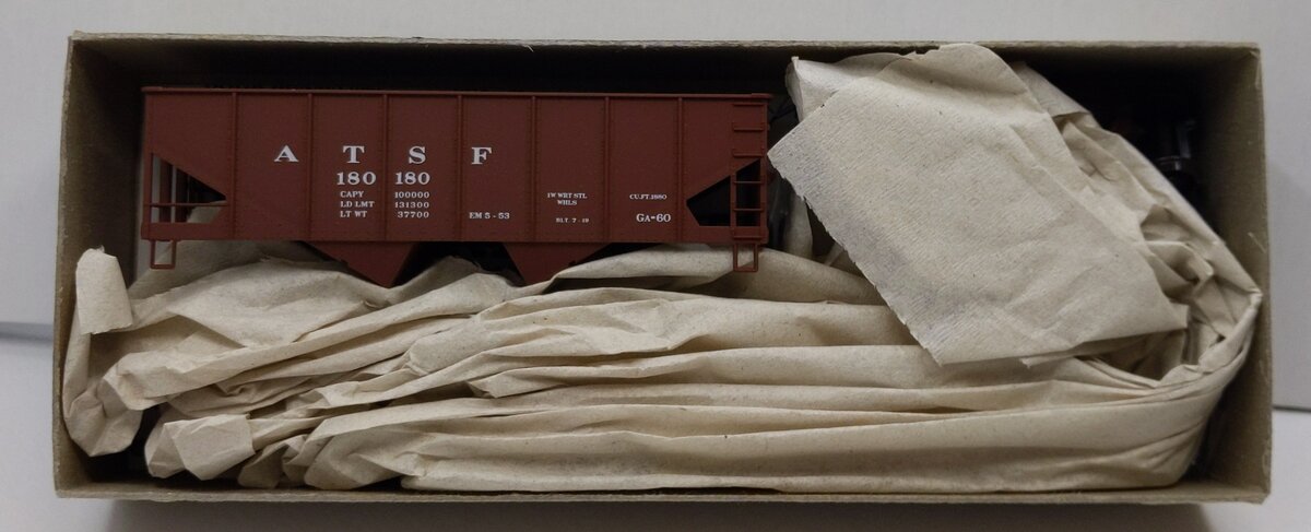 Accurail 2501.2 HO Scale Santa Fe USRA 55-Ton Hopper Road #:180180