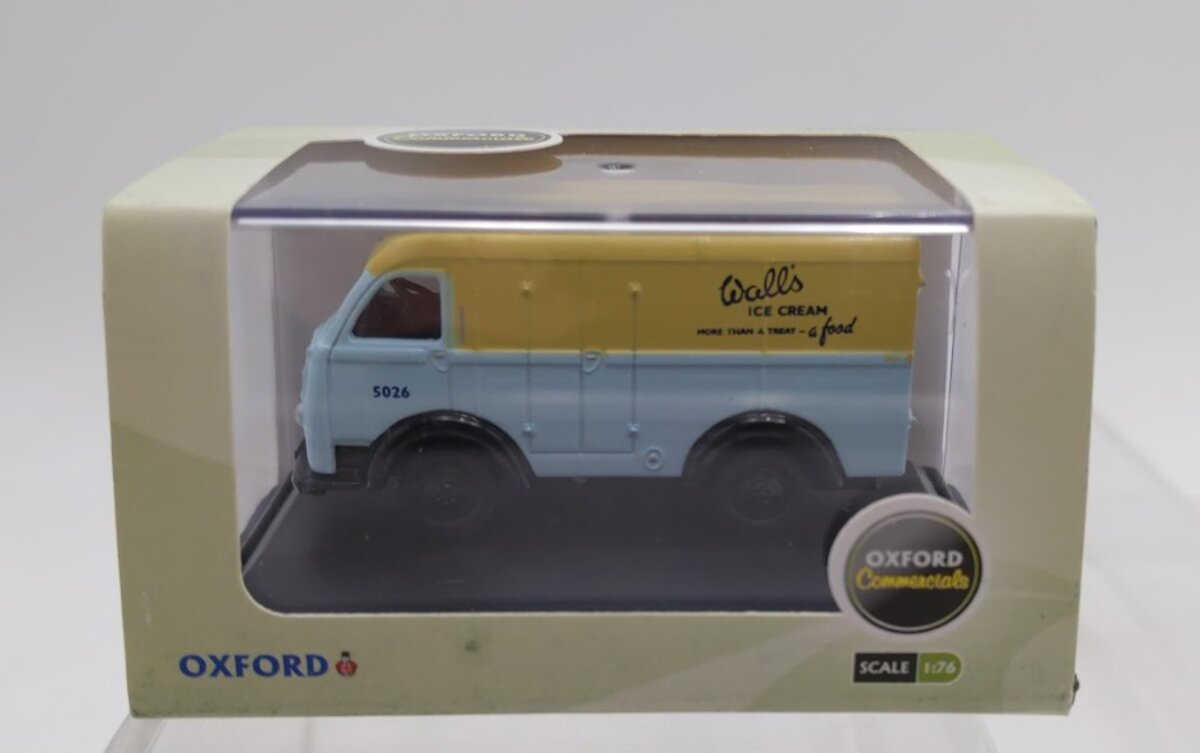 Oxford Diecast 76AK003 1:76 Scale Walls Ice Cream Austin K8 Threeway Van Diecast