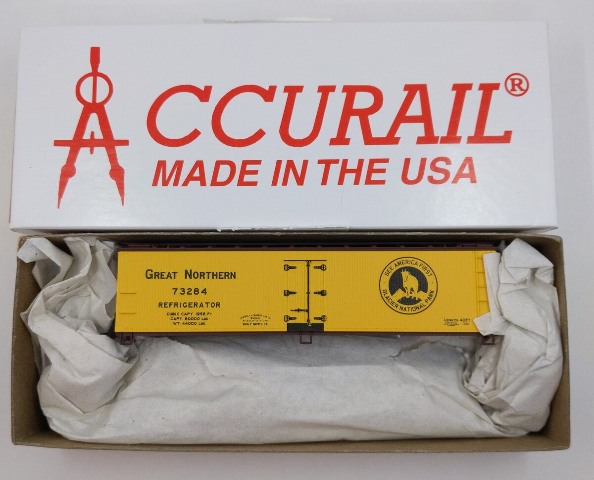 Accurail 8013 Great Northern 40' Wood Reefer Kit #73284