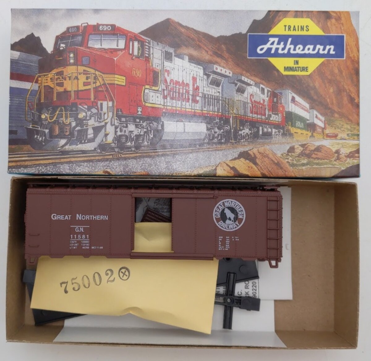 Athearn 5007 HO Great Northern 40' AAR Boxcar STEAM # 11581 Kit