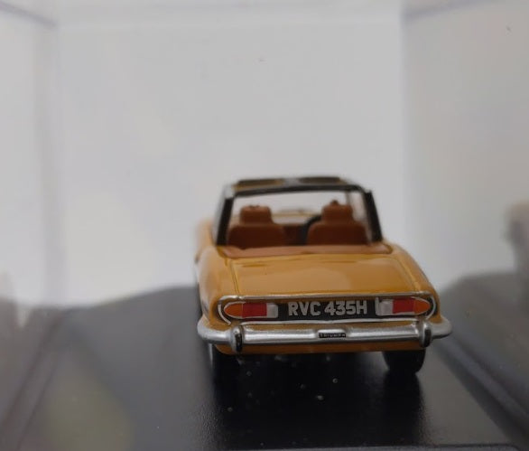 Oxford Diecast 76TS001 1:76 Scale Triumph Stag Saffron Die Cast Model