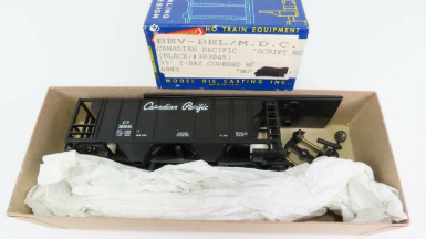 BevBel 6903 HO Canadian Pacific 35' 2-Bay Hopper #383045 Kit (Black)