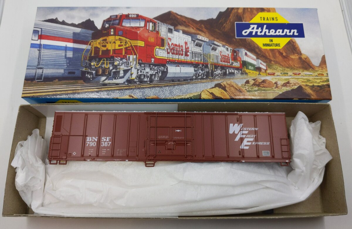 Athearn 5474 HO Oxide Red BNSF 57' Mech Reefer #790387 Kit