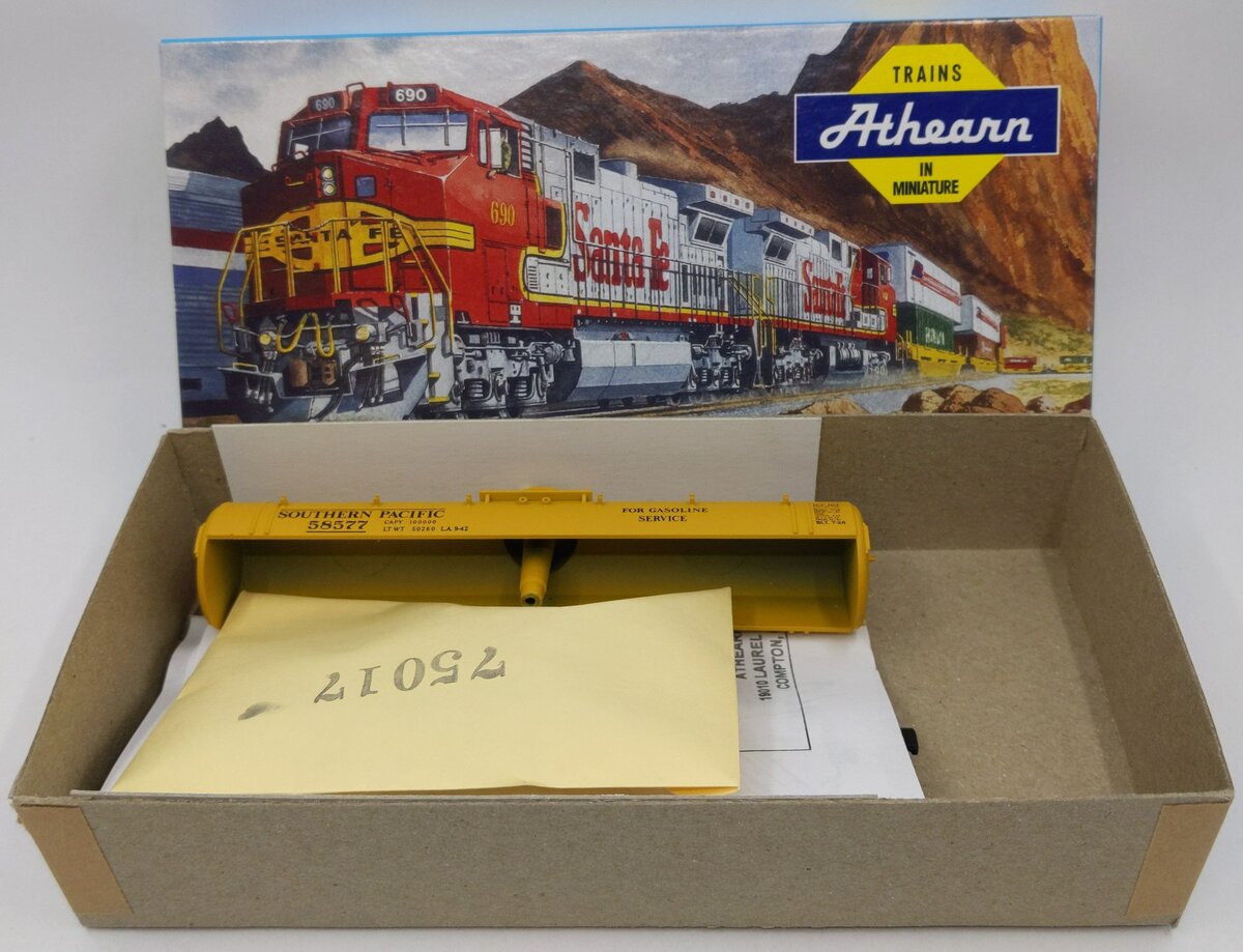 Athearn 1575 HO Southern Pacific Gasoline 40' Single Dome Tank Car # 58577 Kit