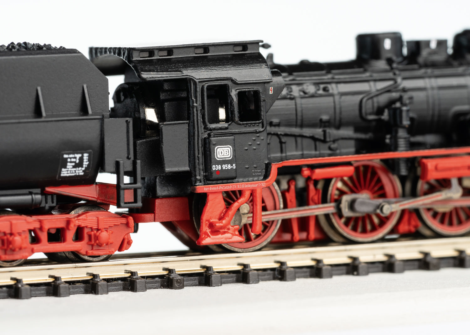 Märklin HO✨️ディーゼル795型、3両✨️大型トラック2台✨️ほぼ新品 Märklin HO✨️ディーゼル795型、3両✨️大型トラック2台