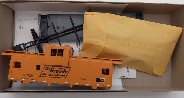 Athearn 876-3 HO Scale Denver & Rio Grande 29' Wide Vision Caboose Kit