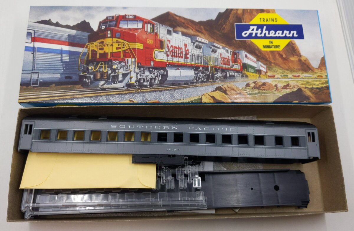 Athearn 2449 SP Southern Pacific Overland Coach Passenger Car