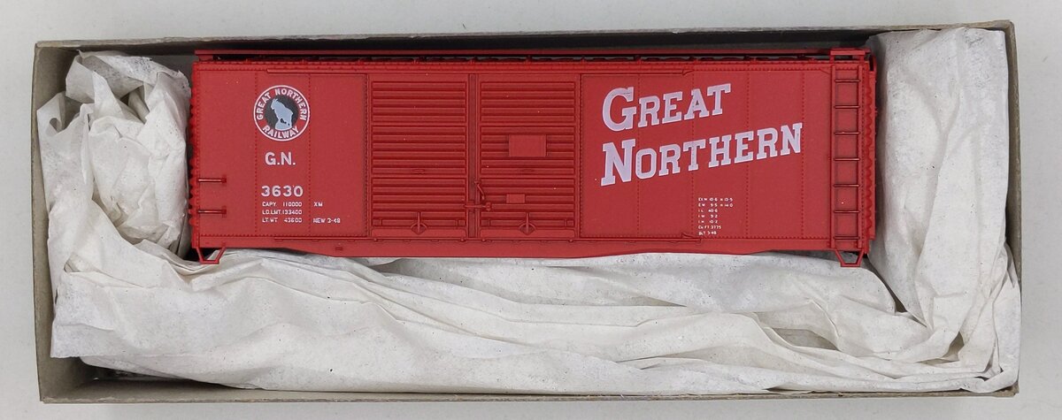 Accurail 3007 HO Scale Great Northern 40' Double Door Steel Boxcar Road #: 3630