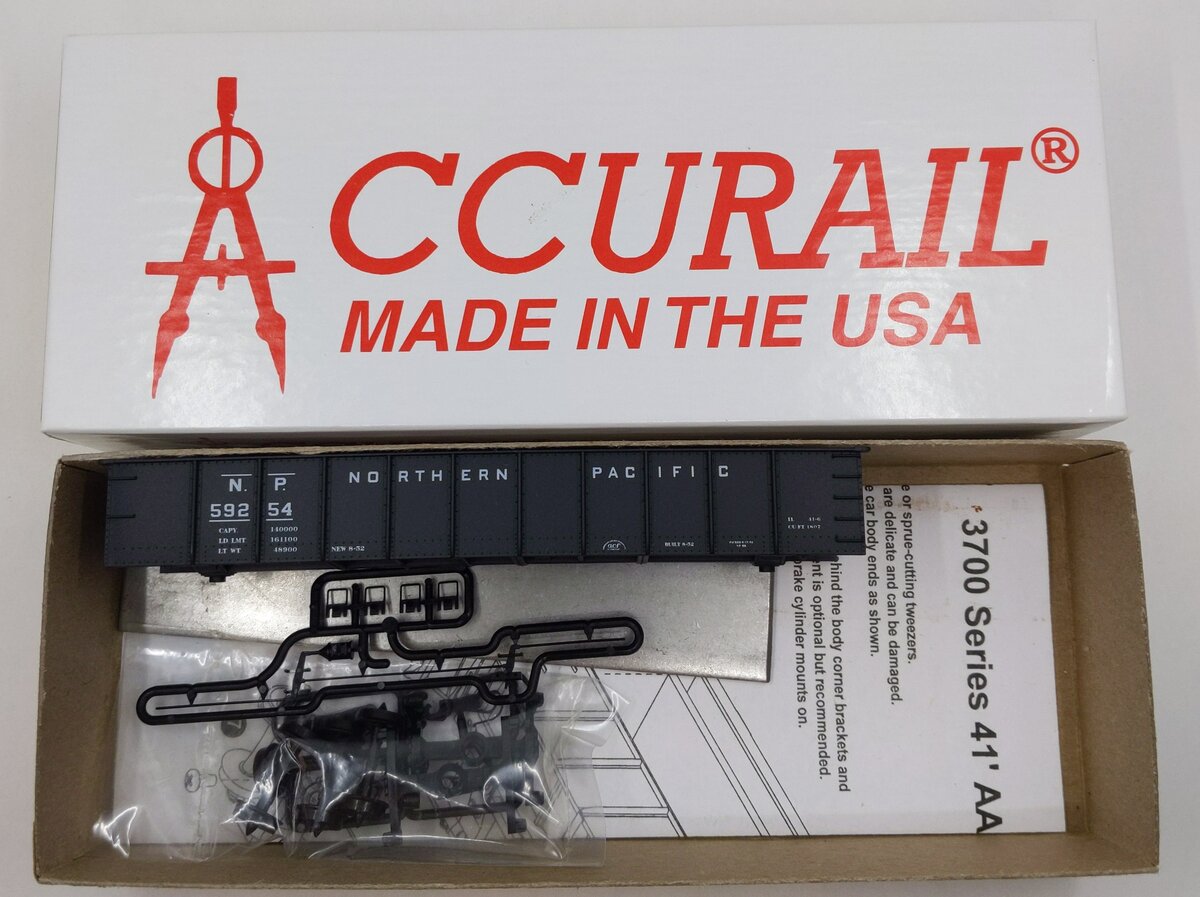 Accurail 3713.1 HO Northern Pacific AAR 41' Steel Gondola Kit