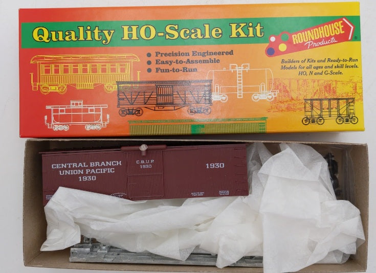 Roundhouse 07915 HO Scale Union Pacific Central Branch Old Time Boxcar #1930 Kit