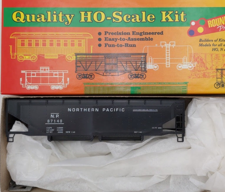 Roundhouse 01591 HO Scale Northern Pacific Offset Ballast Hopper # 87140 Kit