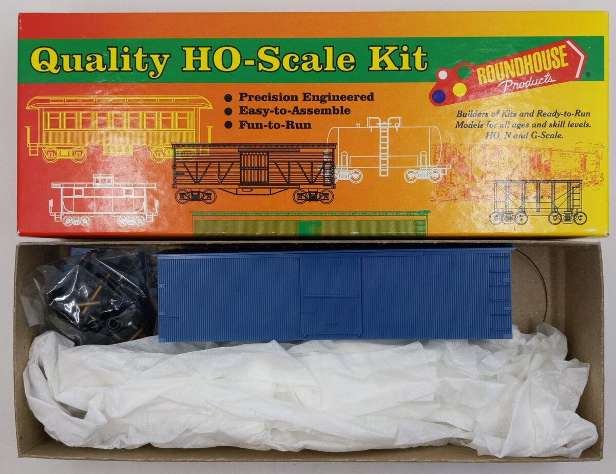 Roundhouse 03280 HO 36' Old Time Reefer Boxcar Kit Undecorated