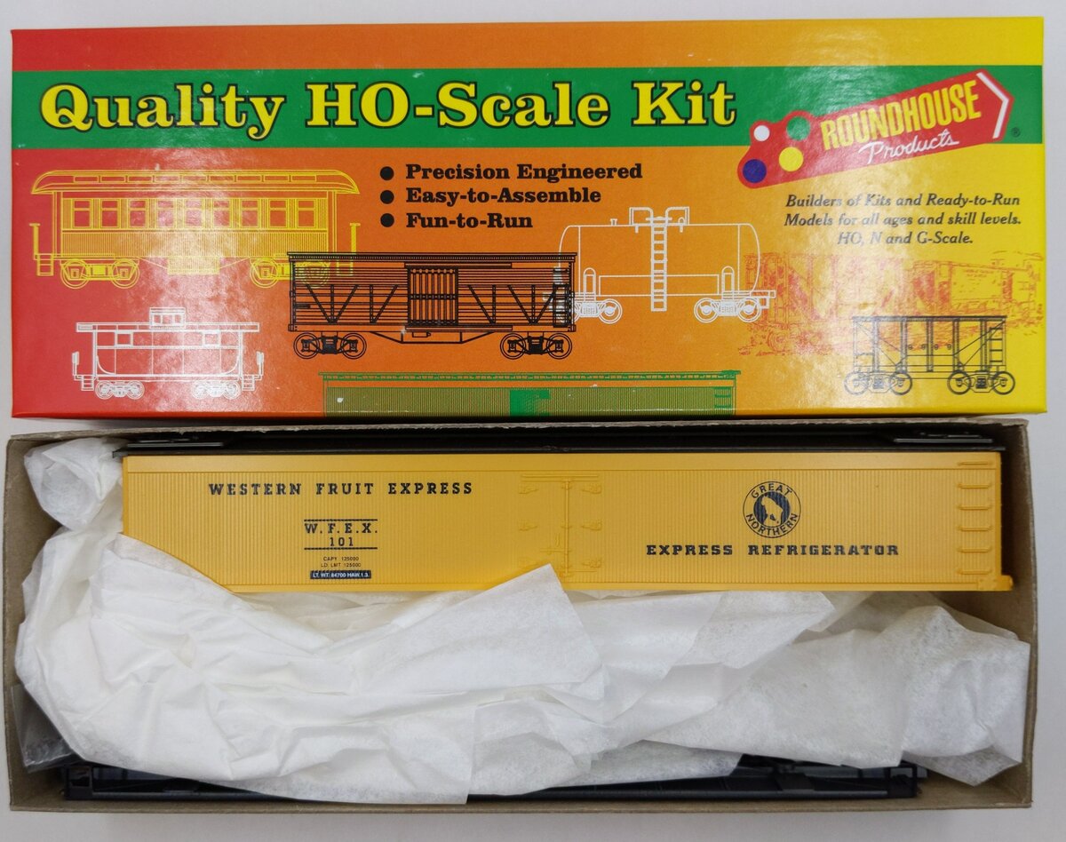 Roundhouse 03617 HO Western Fruit Express 50' Reefer Kit