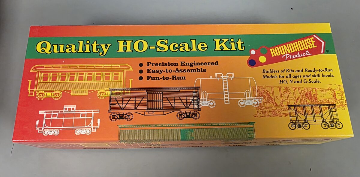 Roundhouse 07892 HO Santa Fe The Super Chief 40' AAR Boxcar # 142501 Model Kit