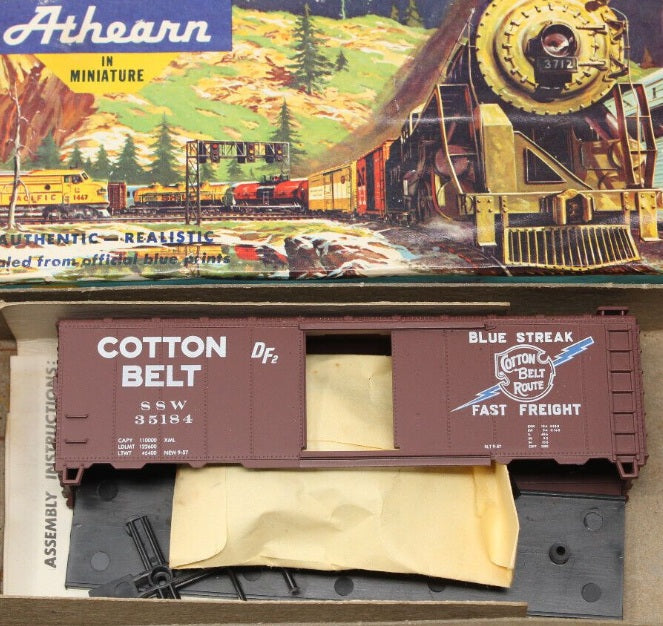 Athearn 296 HO Scale Bev-Bel Cotton Belt SSW Circa 1950 40' Box Car # 35184 Kit