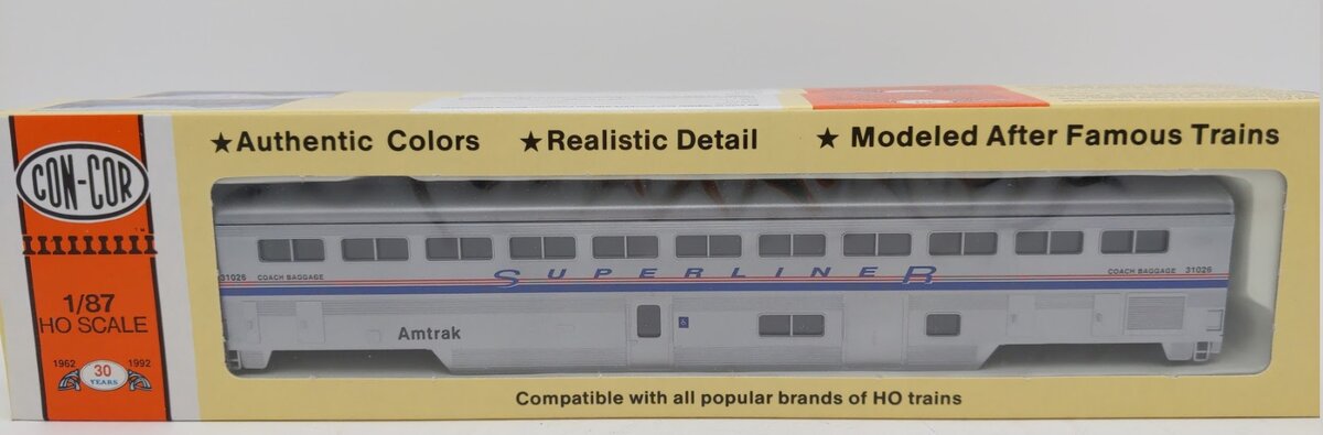 Con-Cor 0001-000823-2 HO Scale Amtrak Superliner Coach Baggage Car Phase 4 Kit