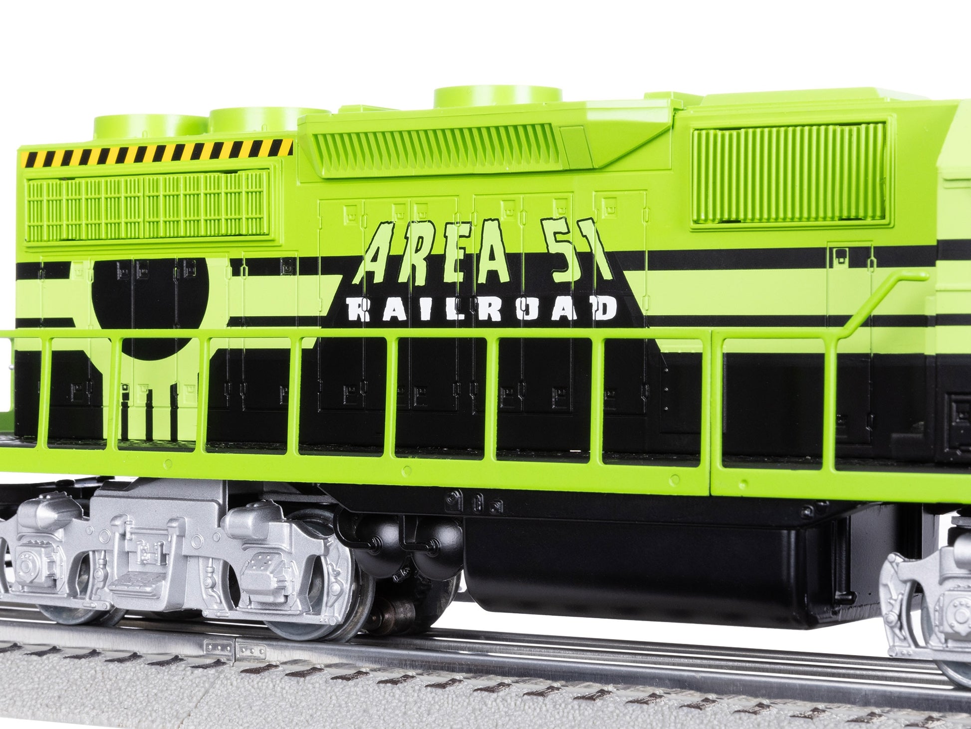 Lionel 2523010 Area 51 O Gauge LionChief Diesel Freight Set