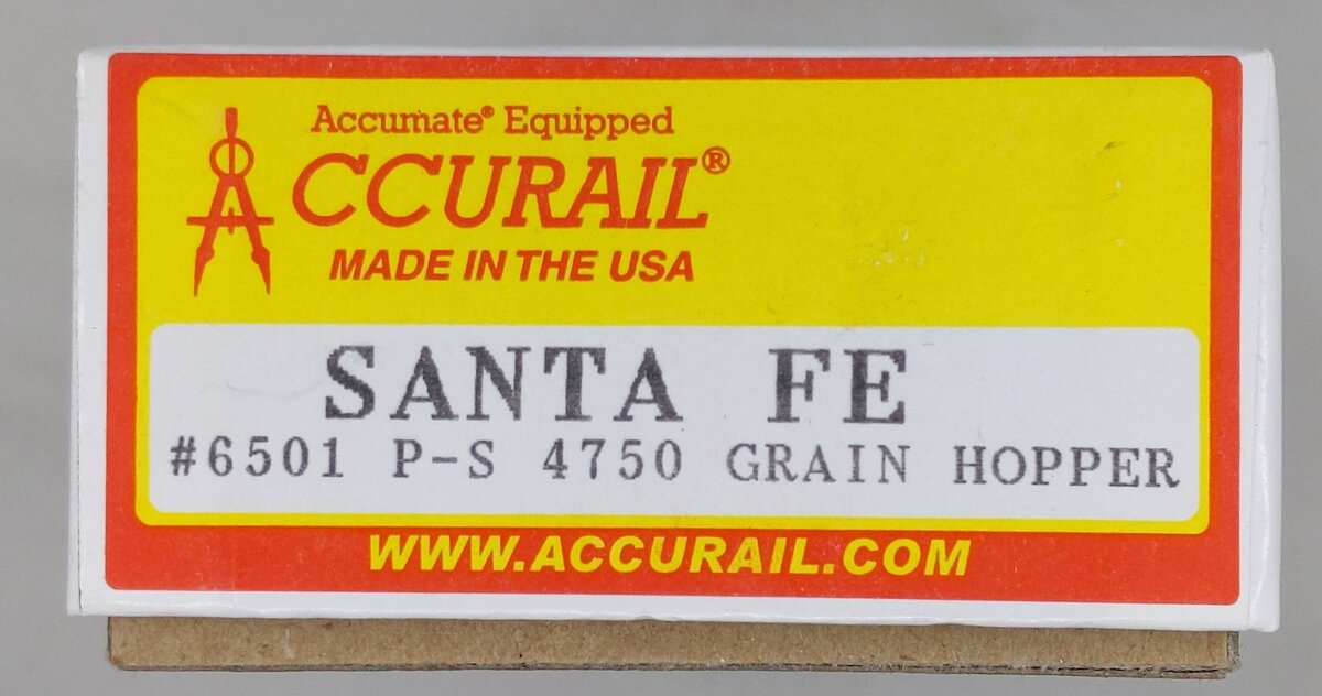 Accurail 8071.9 HO Scale Santa Fe PS-4750 Covered Hopper Kit Road #: 312856