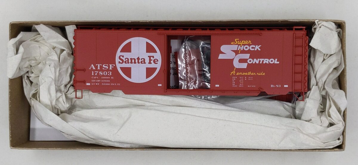 Accurail 3401.2 HO Scale Santa Fe 40' PS-1 Steel Reefer Road #: 17803