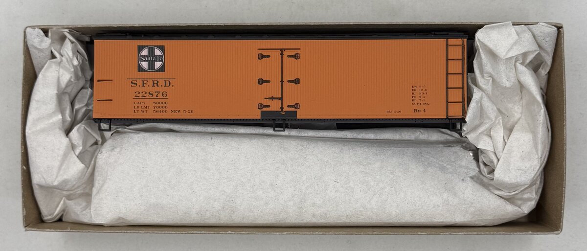 Accurail 4808.2 HO Scale Santa Fe 40' Wood Reefer Kit - Road #: 22876
