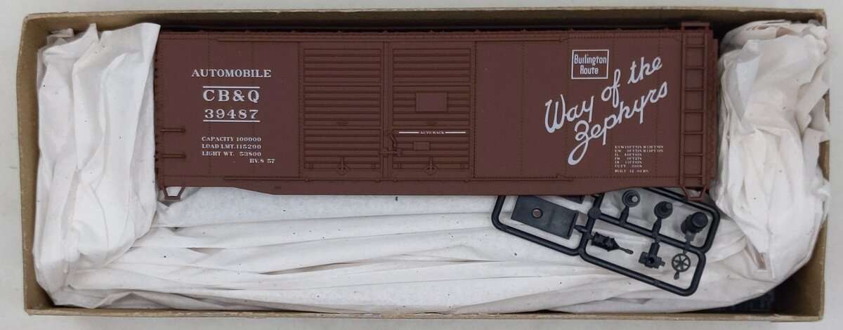 Accurail 1223 HO Scale Chicago, Burlington and, Quincy 40' Double Door AAR Box