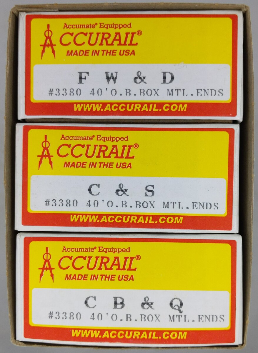 Accurail 3380 HO Scale CB&Q / C&S / FW&D 40' Boxcar with Metal Ends (Set of 3)