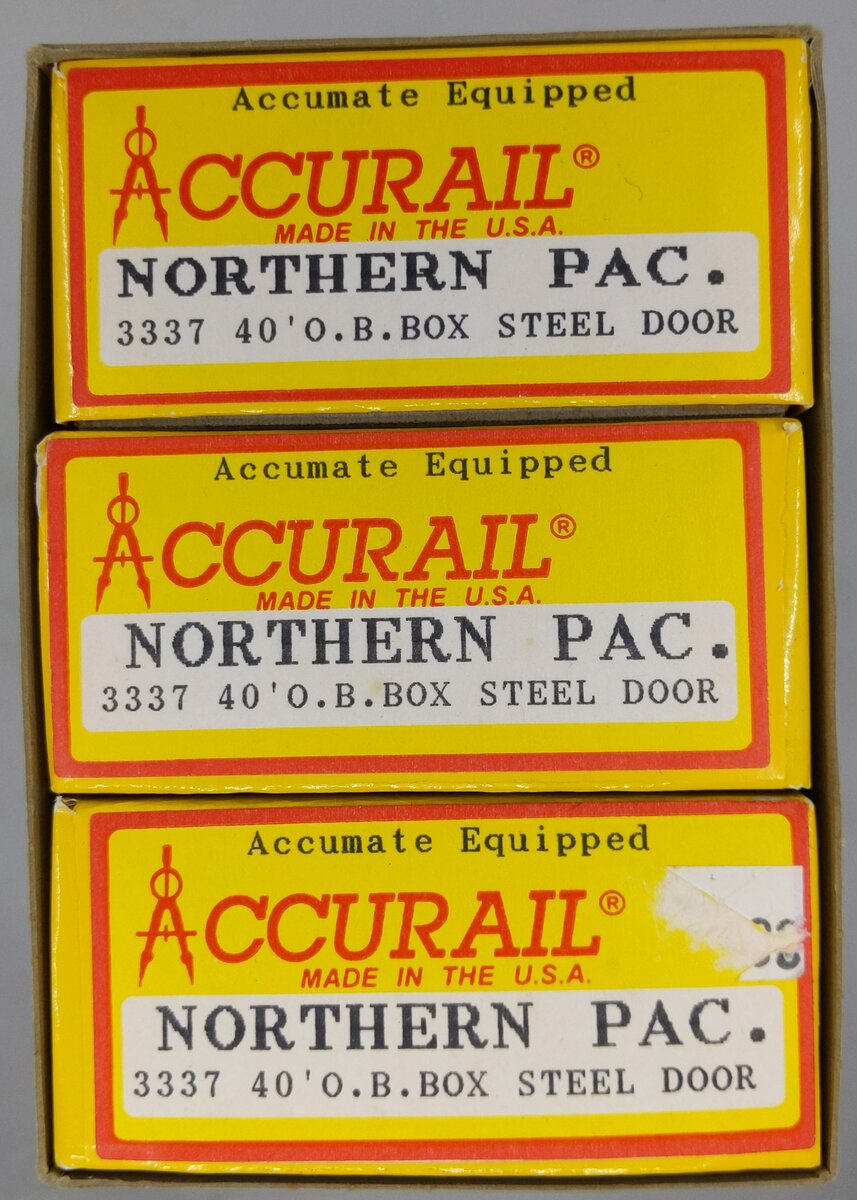 Accurail 3337 HO Scale Northern Pacific 40' O.B. Box Steel Door (Set of 3)