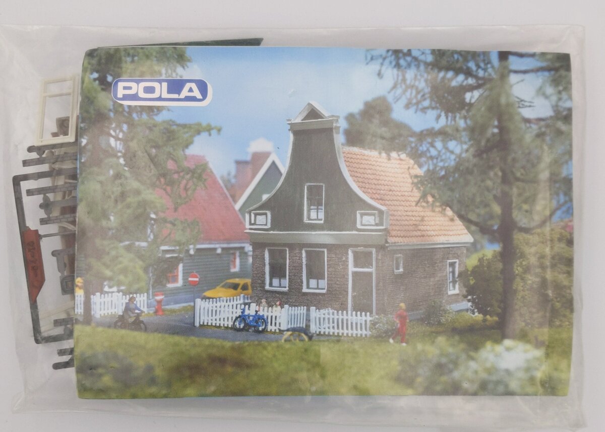 Pola 507 HO Residential House Otto Simon Building Kit