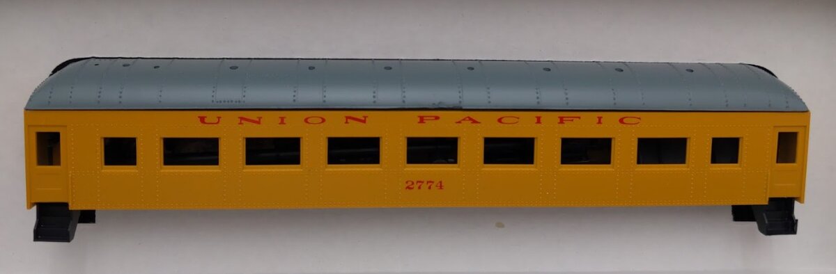 Roundhouse 6174 HO Scale Union Pacific Harriman Coach Passenger Car # 2774 Kit